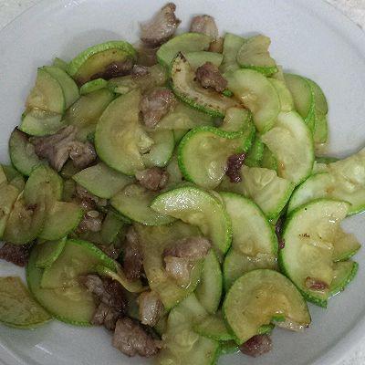 小瓜小孩吃的做法,家常美味，营养丰富的儿童食谱